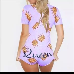 “Queen” onesie